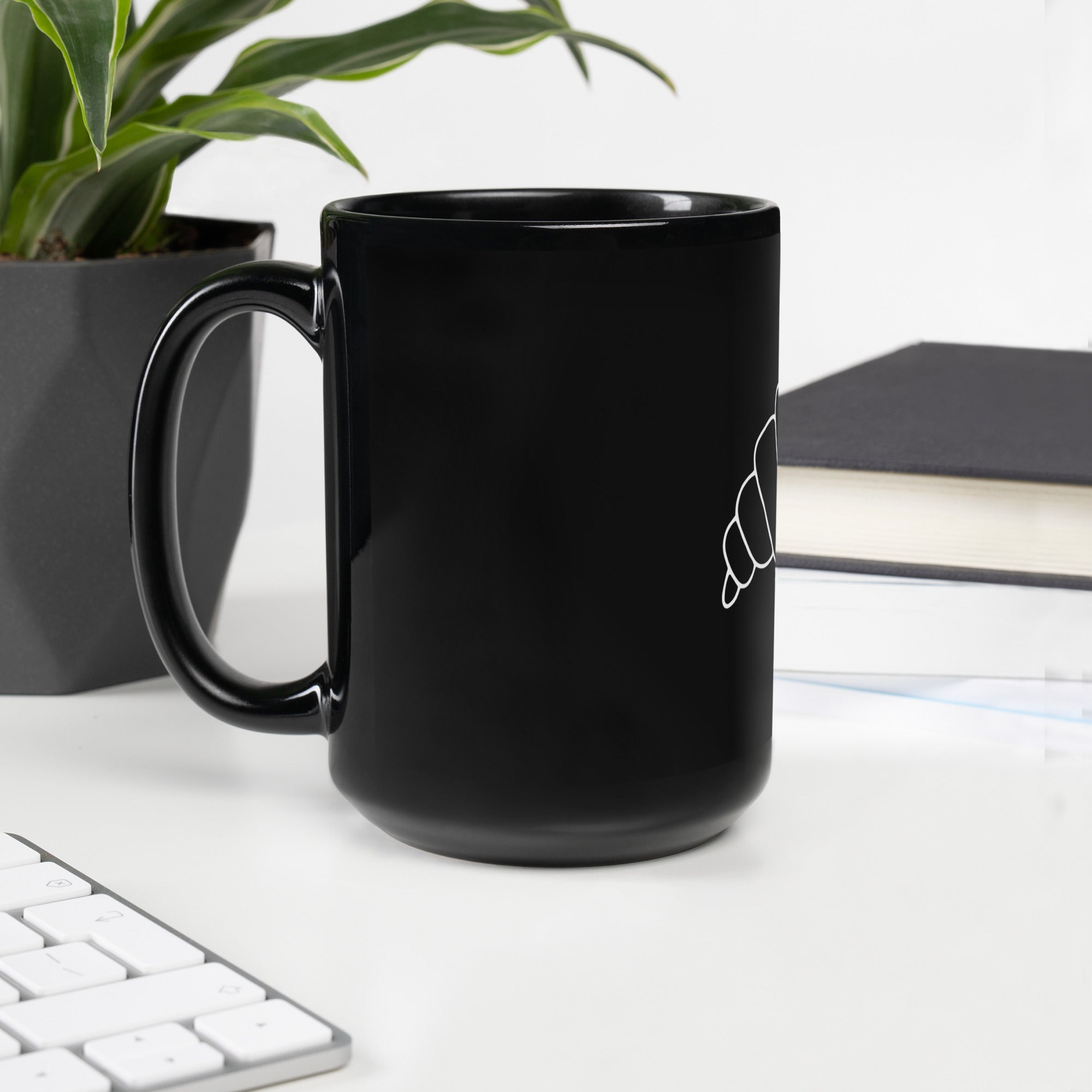 Croissant Black Glossy Mug